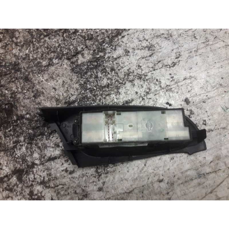 Recambio de mando elevalunas delantero izquierdo para nissan almera (n16/e) acenta referencia OEM IAM - Negro 2
