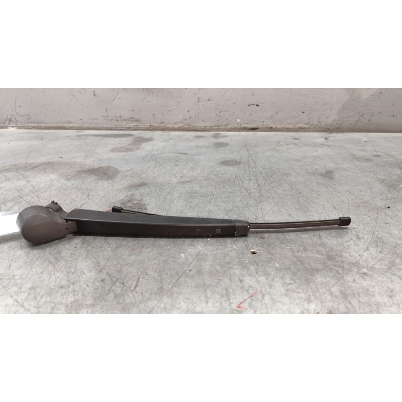 Recambio de brazo limpia trasero para seat leon (5f1) 1.4 tsi referencia OEM IAM   