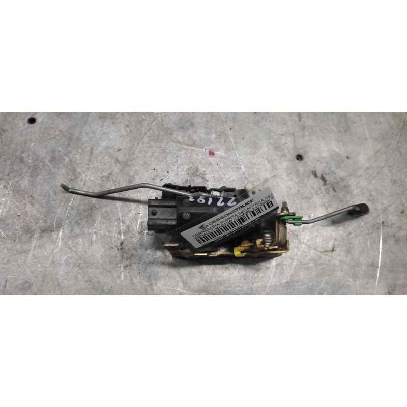 Recambio de cerradura puerta delantera derecha para renault master ii phase 2 combi kombi 2,8t l1 6pl. referencia OEM IAM - Blanco 2