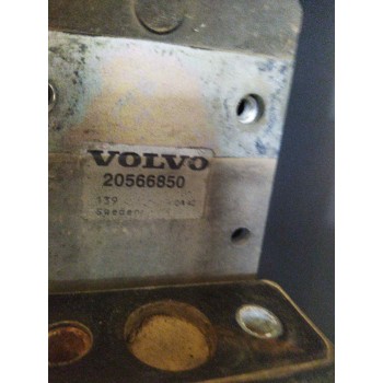 Recambio de radiador agua para volvo fh16 16.1 diesel referencia OEM IAM 20566850  