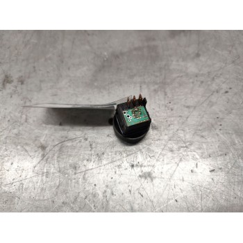Recambio de boton antiniebla trasero para iveco daily iv caja/chasis 35c15 referencia OEM IAM  3 PINS 