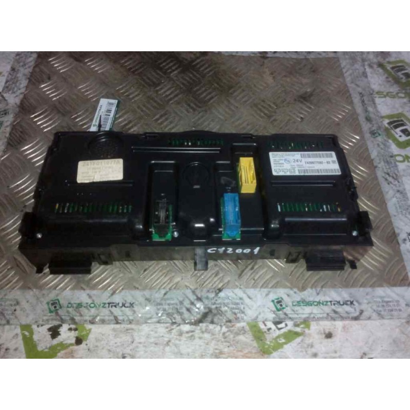 Recambio de cuadro instrumentos para renault magnum ab 2005 12.8 diesel referencia OEM IAM 7420977592 - Blanco 2