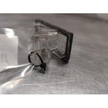 Recambio de piloto matricula para renault scenic ii grand confort dynamique referencia OEM IAM 8200013577F  