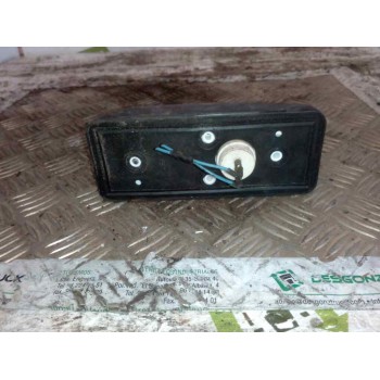 Recambio de piloto lateral izquierdo para renault magnum ab 2005 12.8 diesel referencia OEM IAM   