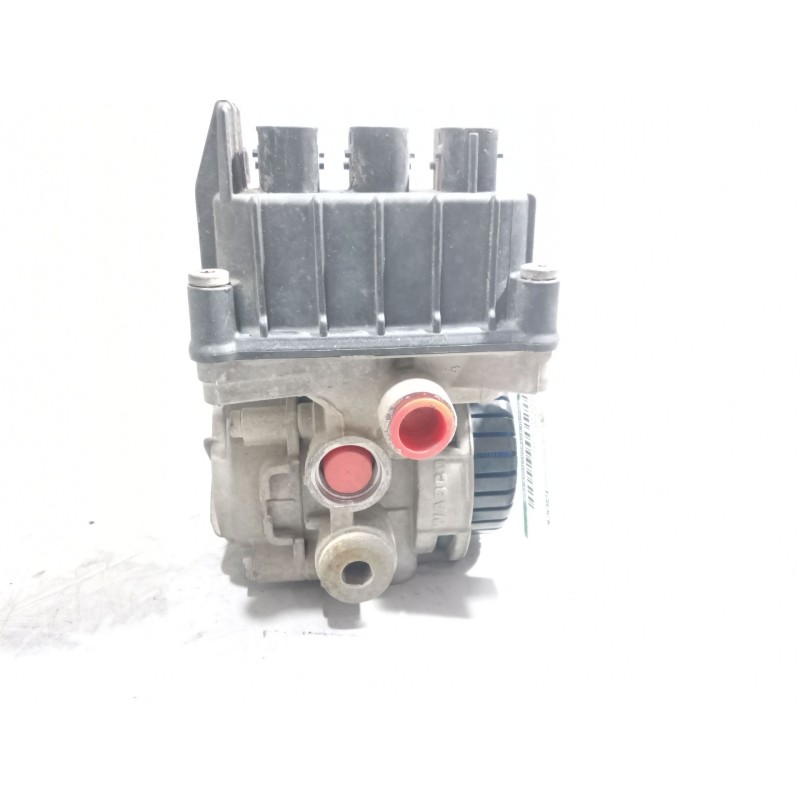 Recambio de valvula aire para daf serie xf106 referencia OEM IAM 1867005 VALVULA EBS 4801066050 - Blanco 6