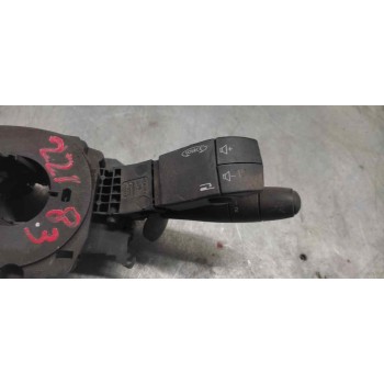 Recambio de mando multifuncion para renault master ii phase 2 combi kombi 2,8t l1 6pl. referencia OEM IAM 8200251704  