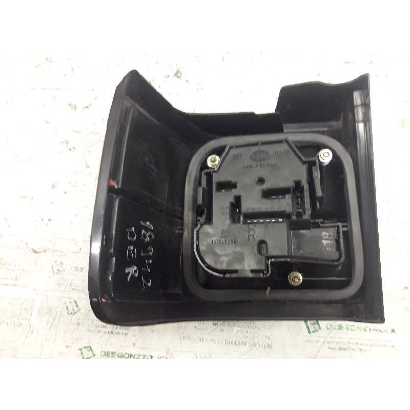 Recambio de piloto trasero derecho para volkswagen passat berlina (312) cl referencia OEM IAM - Negro 3
