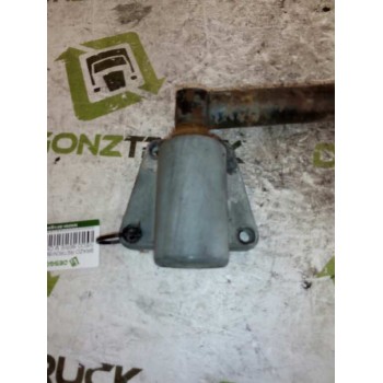 Recambio de brazo retrovisor izquierdo para iveco serie m chasis  (145-17) 130 kw tráfico urbano referencia OEM IAM   