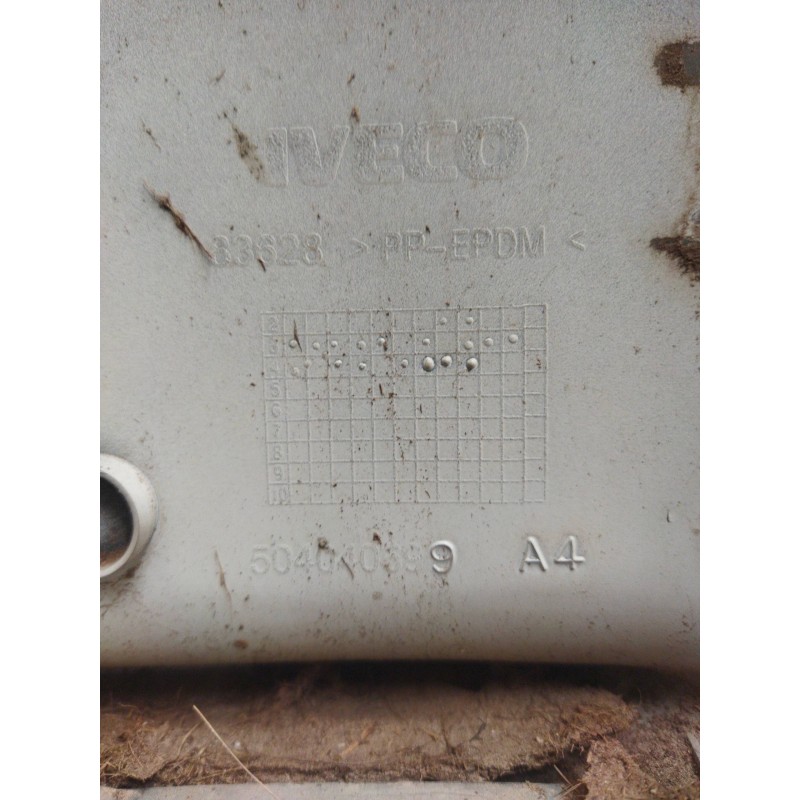 Recambio de deflector derecho para iveco stralis (ad/at) 7.8 diesel referencia OEM IAM 504056033 - Blanco 3