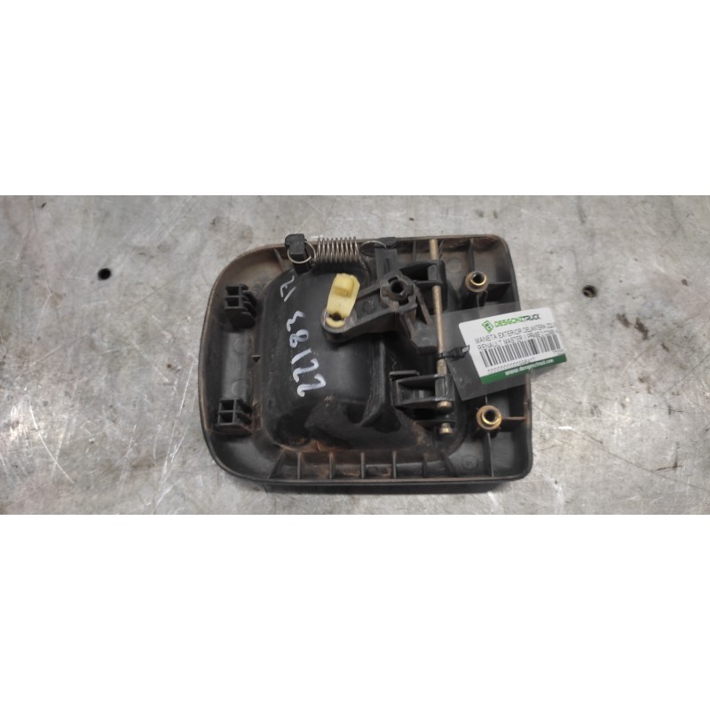 Recambio de maneta exterior delantera izquierda para renault master ii phase 2 combi kombi 2,8t l1 6pl. referencia OEM IAM 77003 - Blanco 2