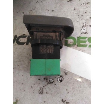 Recambio de warning para nissan cabstar 01.04  cabina simple cabina individual referencia OEM IAM   