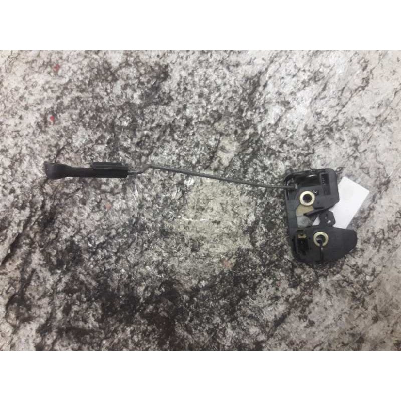 Recambio de cerradura maletero / porton para seat cordoba berlina (6k2) stella referencia OEM IAM 6K0827505A 2