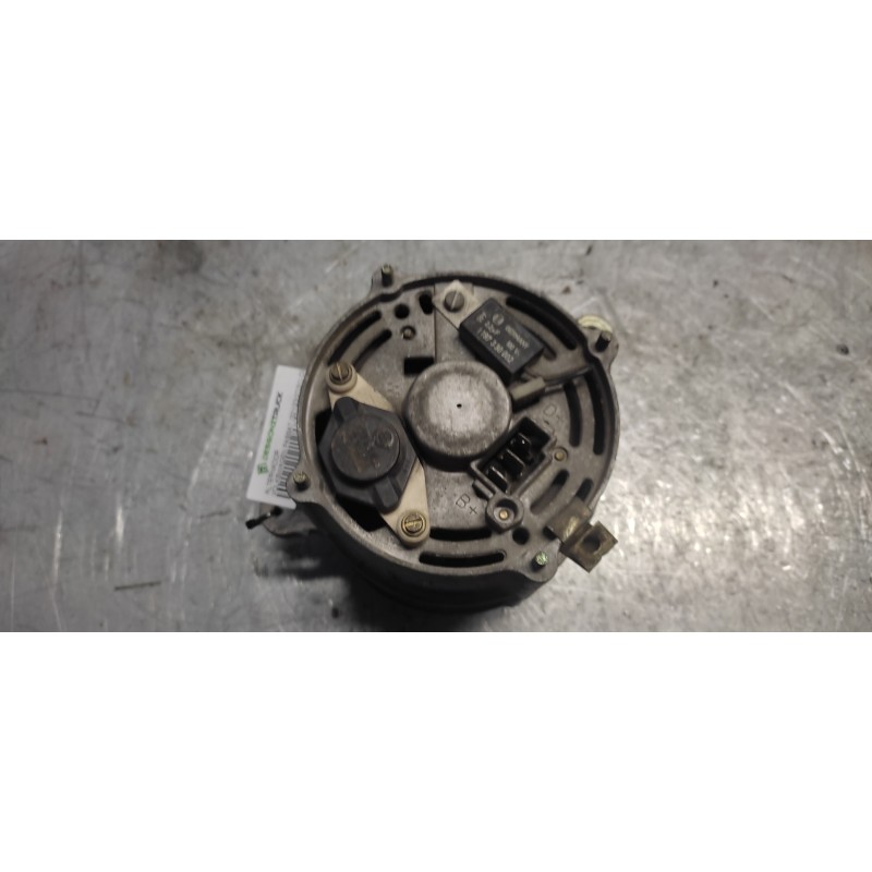 Recambio de alternador para volkswagen passat (321/23/27/31) cl referencia OEM IAM 0120489195 3