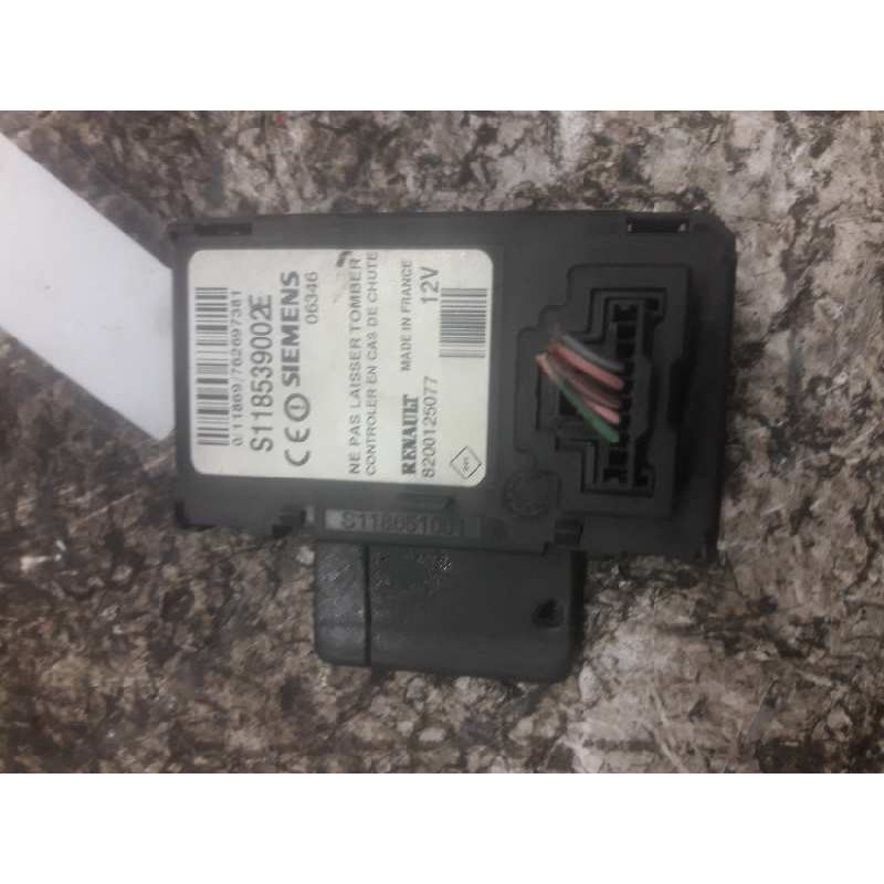 Recambio de conmutador de arranque para renault scenic ii authentique referencia OEM IAM 8200125077 S118539002E 
