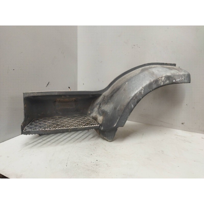 Recambio de paso rueda delantero izquierdo para iveco eurotech (mt) referencia OEM IAM 8144328  
