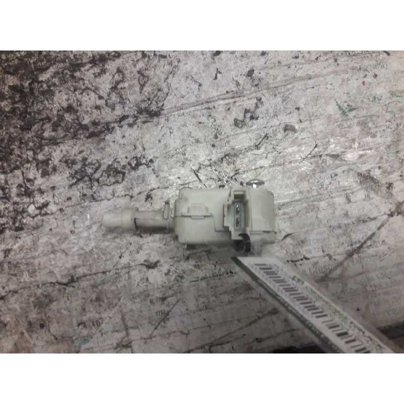 Recambio de motor cierre centralizado porton para seat cordoba berlina (6k2) stella referencia OEM IAM 6K5862159B 2