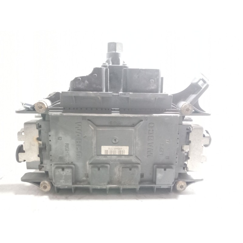 Recambio de valvula aire para mercedes-benz actros 2/3 2 - ejes / 6 cil. 12.0 v6 diesel (om 501 la) referencia OEM IAM 000429422 - Amarillo 2