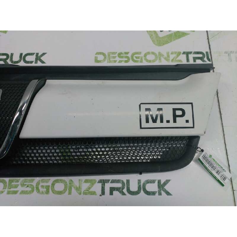 Recambio de rejilla delantera central para peugeot boxer caja cerr. acristalada (rs2850)(290/330)('02) 330 c td referencia OEM I - Blanco 4