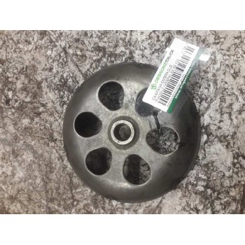 Recambio de maza embrague para piaggio (vespa) x8 x8 125 referencia OEM IAM  CAMPANA 