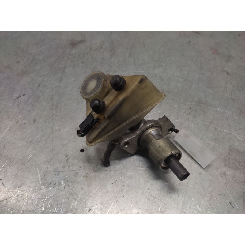 Recambio de bomba freno para mercedes-benz clase e (w124) berlina d 300 (124.130) referencia OEM IAM 3350881221 2