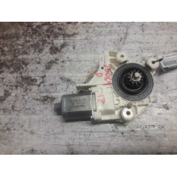 MOTOR ELEVALUNAS DELANTERO IZQUIERDO 0130822217 4M5T14A389 2 PINS
