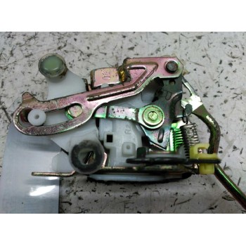Recambio de cerradura puerta delantera derecha para hyundai h 1 referencia OEM IAM   