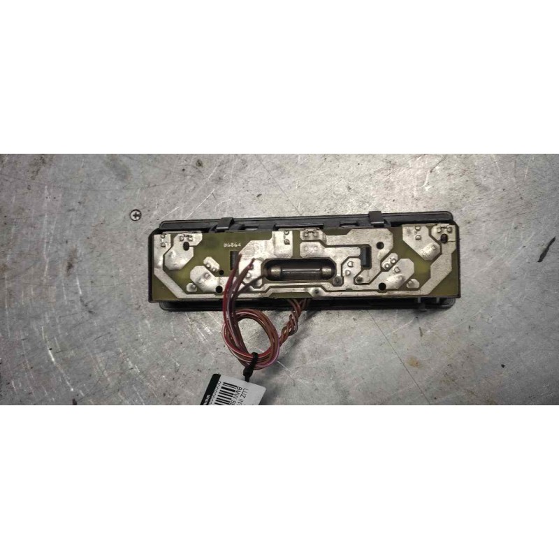 Recambio de luz interior para bmw serie 3 berlina (e36) 1.8 cat referencia OEM IAM 2