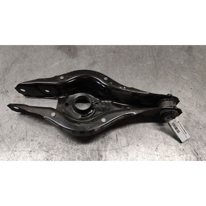 Recambio de brazo suspension inferior trasero derecho para bmw 3 (f30, f80) 320 d xdrive referencia OEM IAM   