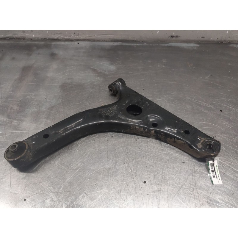 Recambio de soporte brazo suspension delantero derecho para ford transit mod.2000 caja abierta 2.4 tde referencia OEM IAM - Blanco