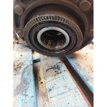 Recambio de buje trasero derecho para man le 14.225 llc referencia OEM IAM 81357013153 81357010153 