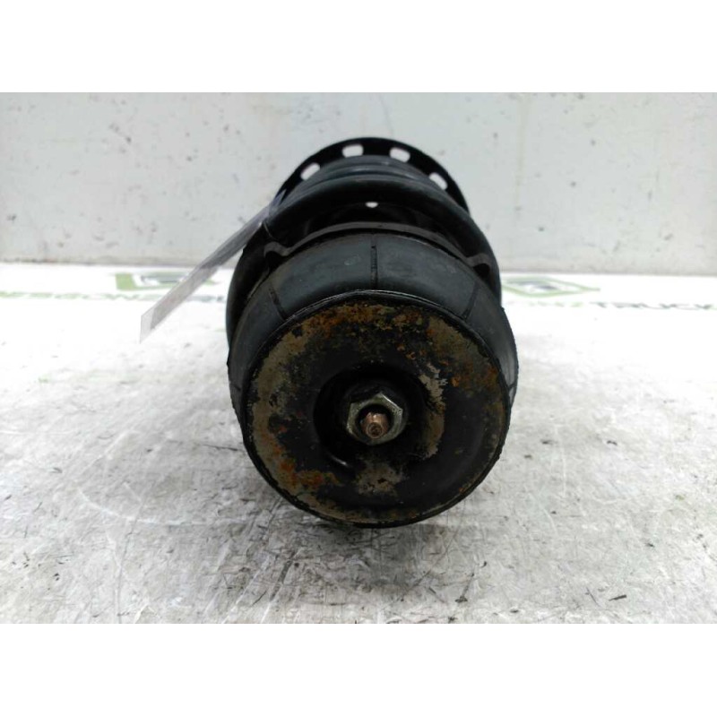 Recambio de amortiguador delantero derecho para opel zafira a blue line referencia OEM IAM 72119112 - Azul 3