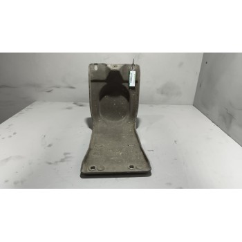 Recambio de soporte para iveco eurocargo 5.9 diesel referencia OEM IAM 8142842 DERECHA 