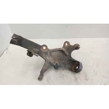 Recambio de mangueta delantera izquierda para nissan cabstar 01.04 referencia OEM IAM   