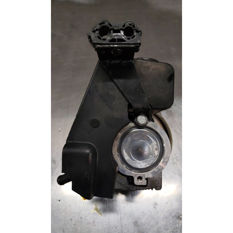 Recambio de bomba direccion para peugeot 206 berlina x-line referencia OEM IAM 9637058480  