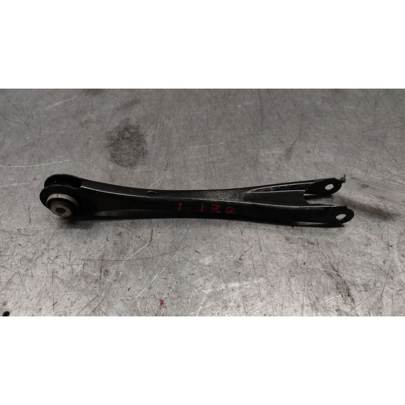 Recambio de tirante trasero izquierdo para bmw 3 (f30, f80) 320 d xdrive referencia OEM IAM   