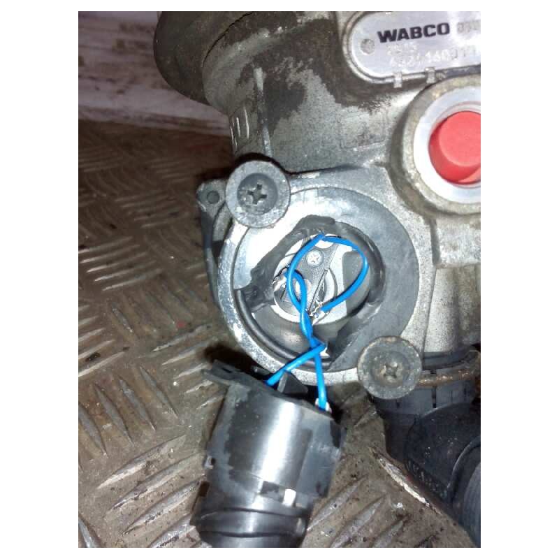 Recambio de valvula aire para iveco stralis (as) fsa t/fp lt 4x2 gran espacio referencia OEM IAM 4324160010  VALVULA SECADORA 3