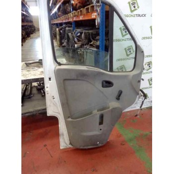 Recambio de puerta delantera derecha para renault mascott fg 130. 35/55/65 cabina individual referencia OEM IAM   