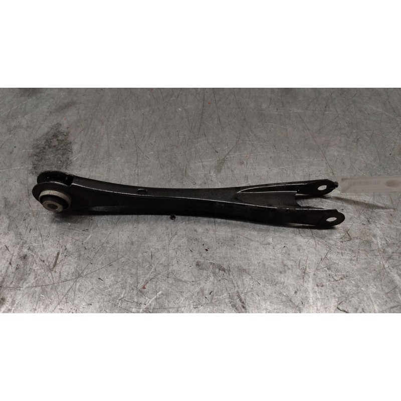 Recambio de tirante trasero derecho para bmw 3 (f30, f80) 320 d xdrive referencia OEM IAM   