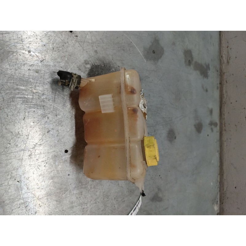 Recambio de deposito expansion para ford fiesta (cbk) ambiente referencia OEM IAM 2S6H8K218BE - Blanco 3