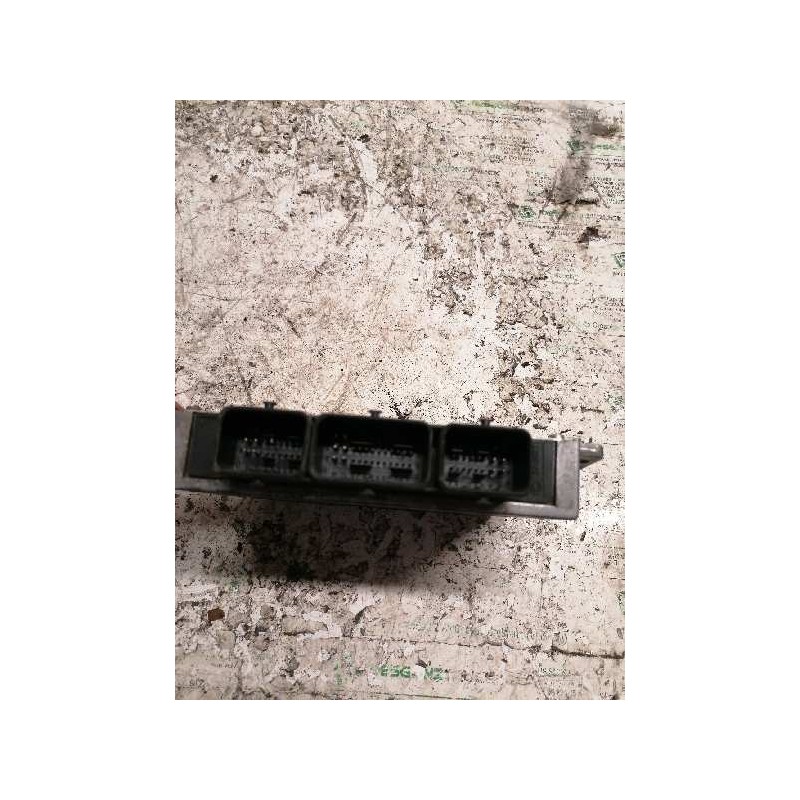 Recambio de centralita motor uce para peugeot 206 berlina xr referencia OEM IAM 9643134680 9637706180 2