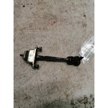 Recambio de retenedor puerta para daewoo tacuma se referencia OEM IAM   TRASERA IZQUIERDA