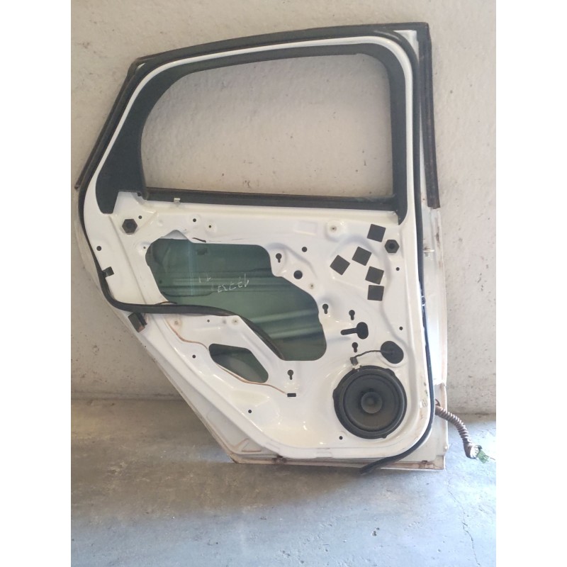 Recambio de puerta trasera izquierda para ford focus lim. (cb8) titanium referencia OEM IAM 2