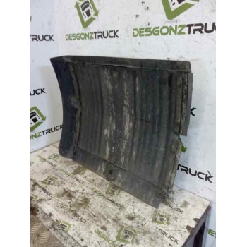 Recambio de guardabarros trasero derecho para renault premium route 2006 fg 4x2 gv larga distancia referencia OEM IAM DELANTERO 