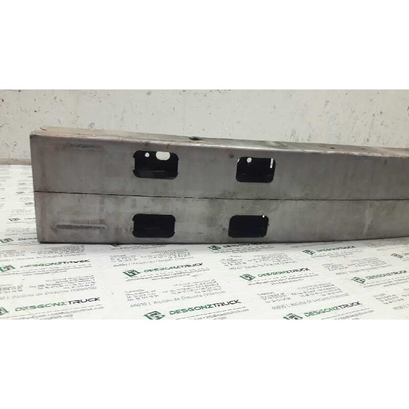 Recambio de refuerzo paragolpes delantero para jaguar s-type 3.0 v6 executive referencia OEM IAM - Negro 2
