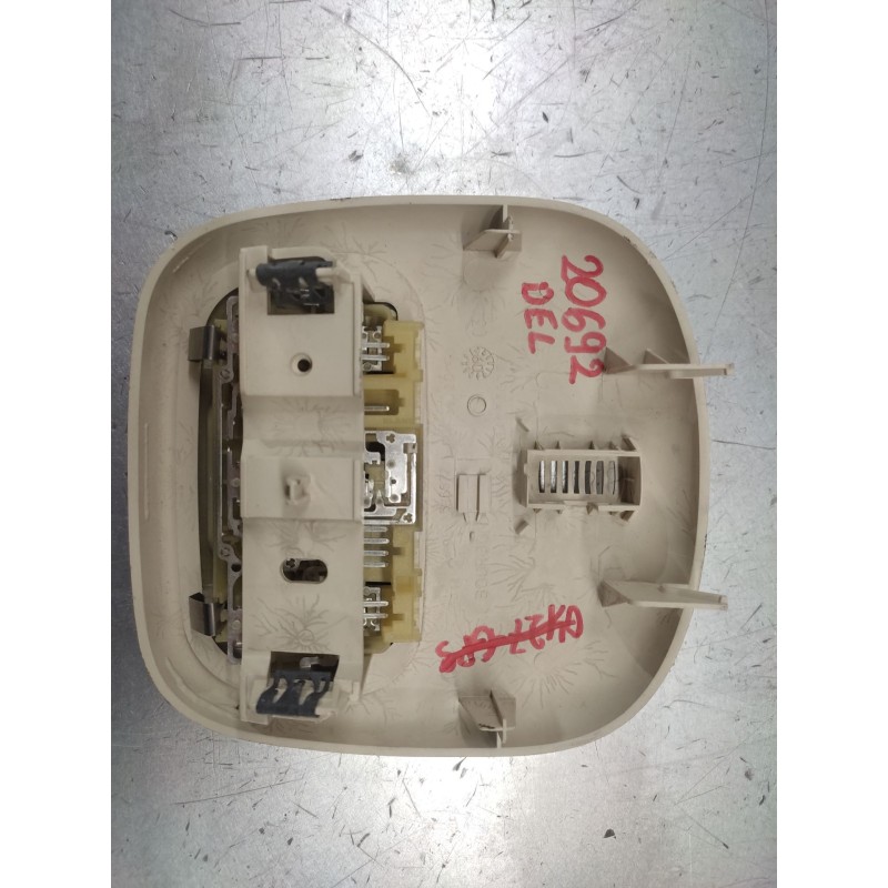 Recambio de luz interior para citroën c4 berlina collection referencia OEM IAM 9648338577 2