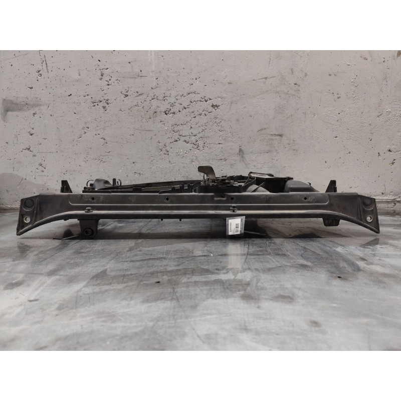 Recambio de panel frontal para peugeot 206 berlina x-line referencia OEM IAM - Plata 2