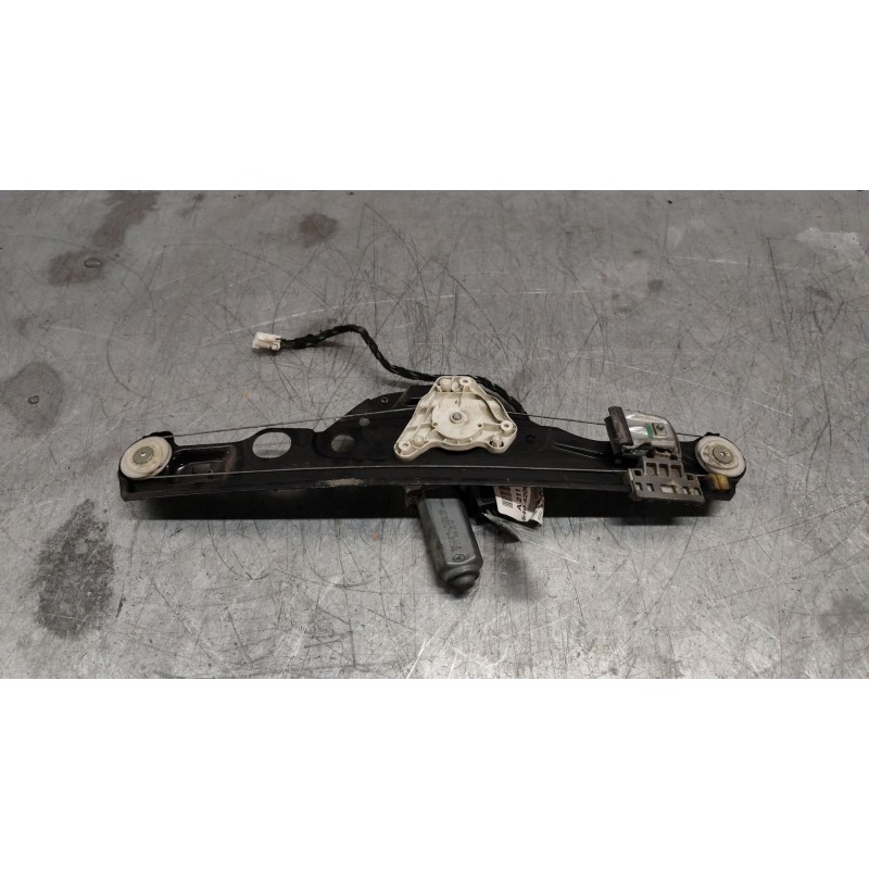 Recambio de elevalunas trasero derecho para mercedes-benz clase e (w211) berlina e 270 cdi (211.016) referencia OEM IAM A2118202 - Negro 2