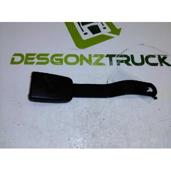 ENGANCHE DE CINTURON DELANTERO IZQUIERDO 