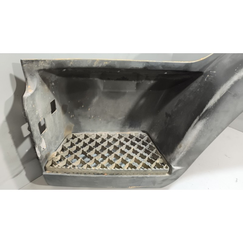 Recambio de paso rueda delantero izquierdo para iveco eurocargo 5.9 diesel referencia OEM IAM 8142604 - Blanco 4