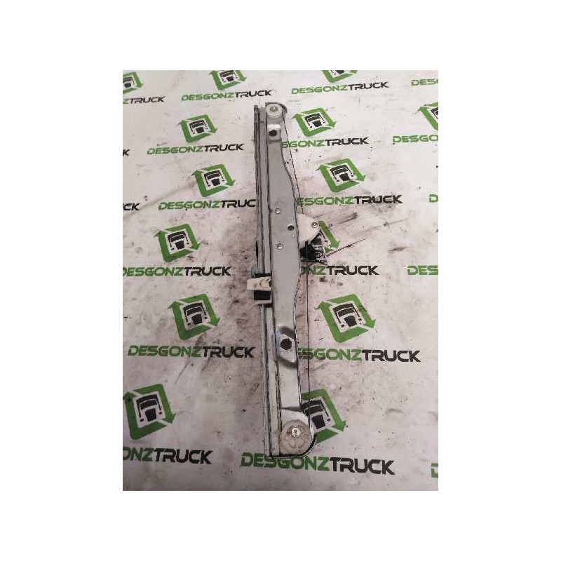 Recambio de elevalunas delantero derecho para nissan trucks atleon 56.15 referencia OEM IAM  12V - Blanco 2